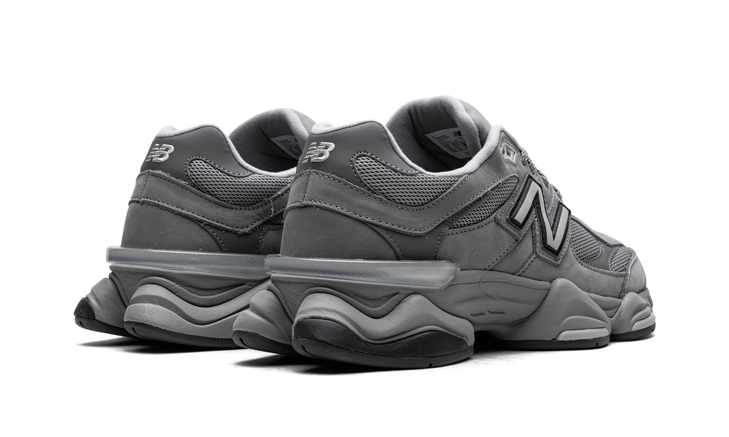 New Balance 9060 Squadra Ospite Grigia