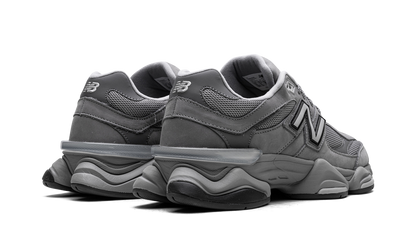 New Balance 9060 Squadra Ospite Grigia