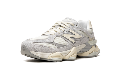 New Balance 9060 Sea Salt Moonbeam