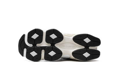 New Balance 9060 Nuvola di Pioggia Grigia