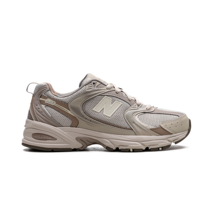 New Balance 530 Crema Beige