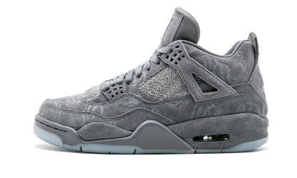 Jordan 4 Retro Kaws
