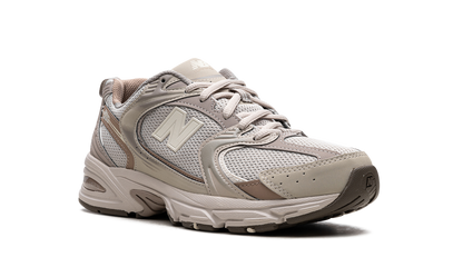 New Balance 530 Crema Beige