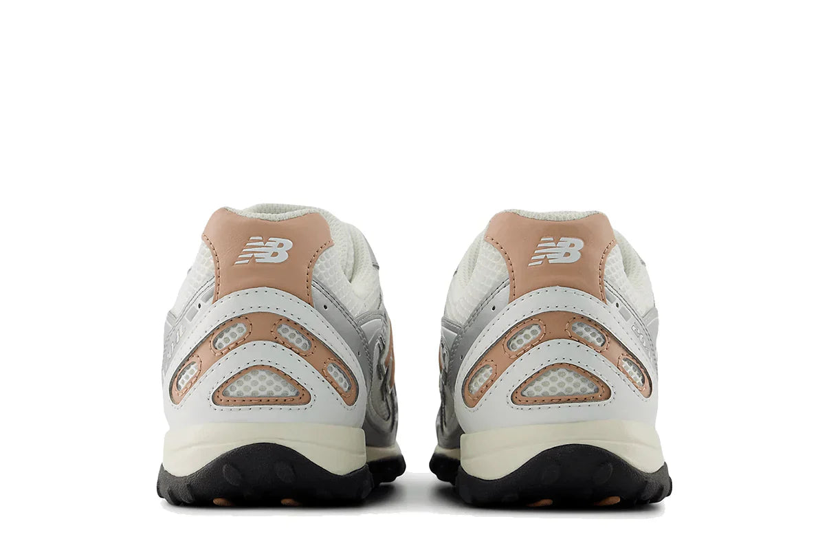 New Balance 204L Talpa Argento Metallizzato