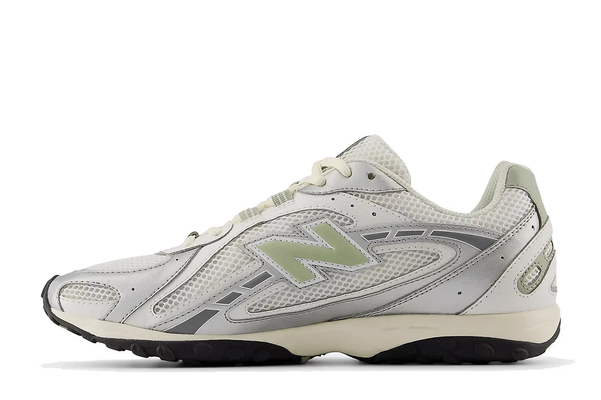 New Balance 204L Argento Metallizzato Verde Salvia