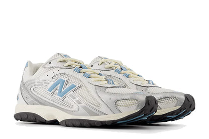 New Balance 204L Cielo metallico argento