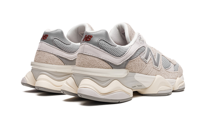 New Balance 9060 Capodanno Lunare Timberwolf Grigio