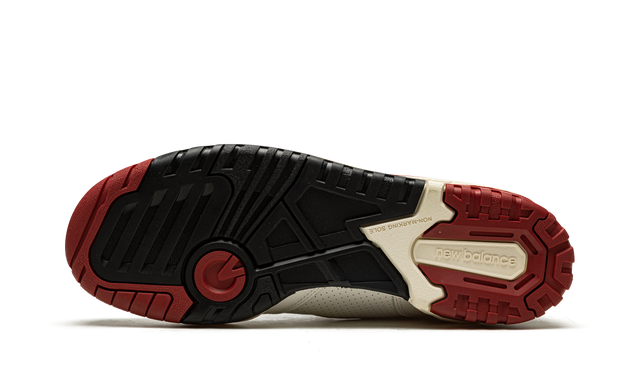 New Balance 650R Aimé Leon Dore - Bianco/Rosso